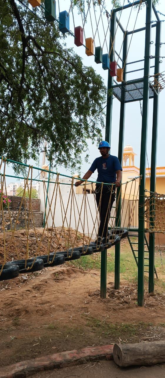 tour image