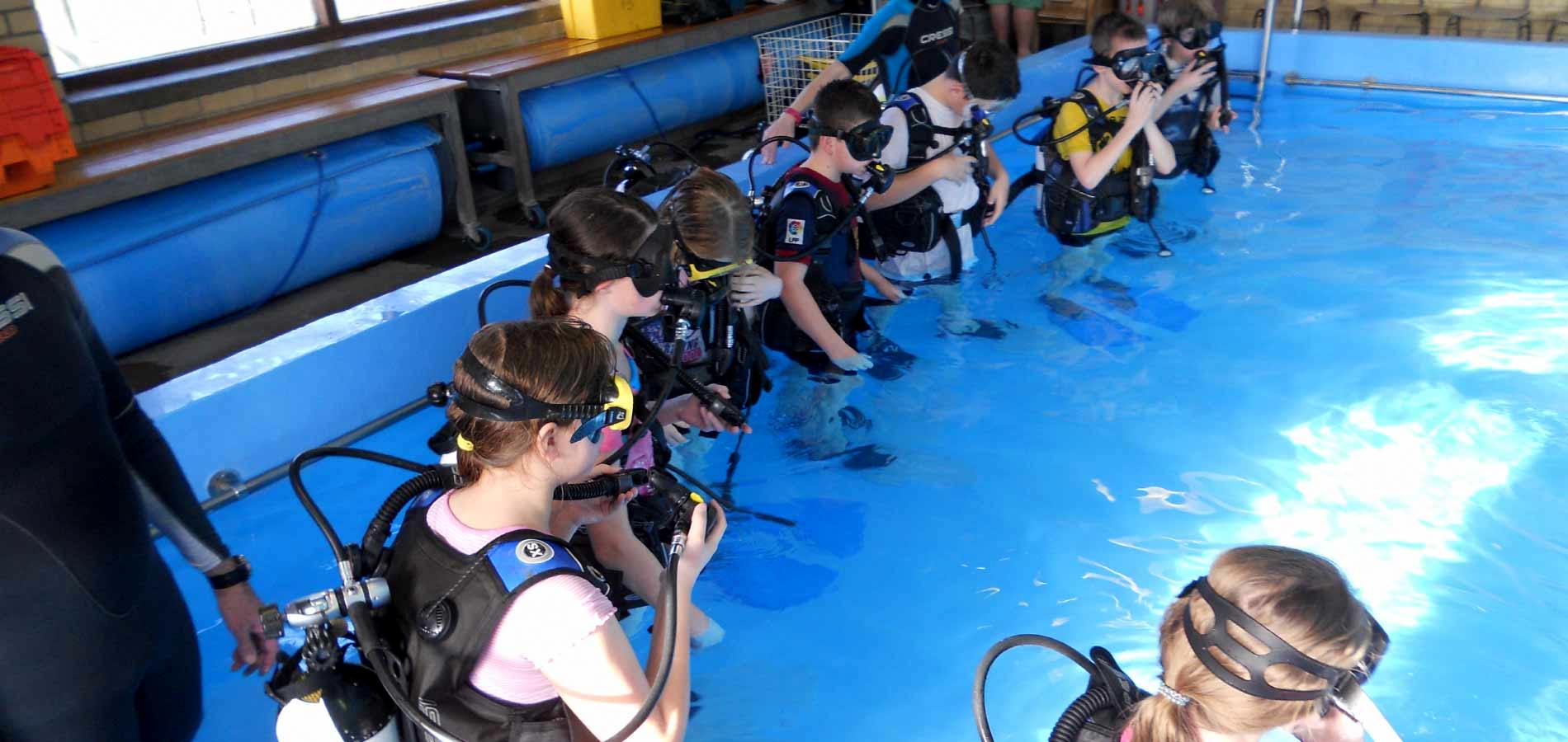 INDOOR SCUBA DIVING